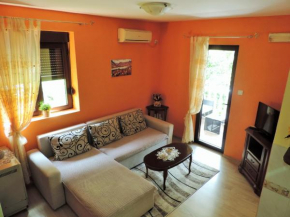 Mika Apartments